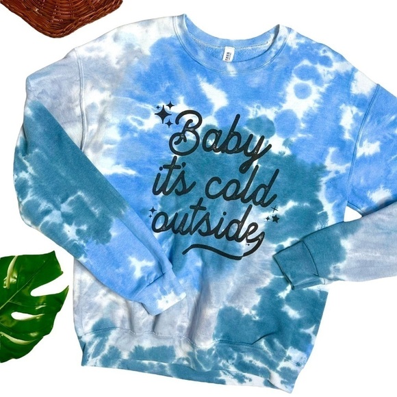Baby It’s Cold Outside Blue Tie Dye Cozy Crewneck Pullover Sweatshirt Medium - Picture 2 of 12